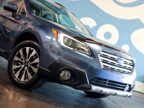 Used 2017 Subaru Outback 3.6R Limited image 40