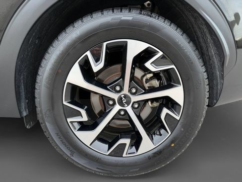 Used 2023 Kia Sportage EX FWD image 11
