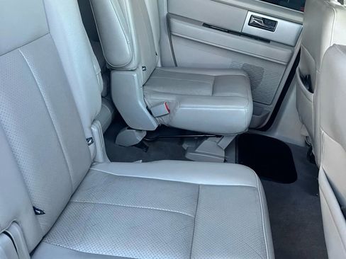 Used 2013 Ford Expedition EL Limited image 8