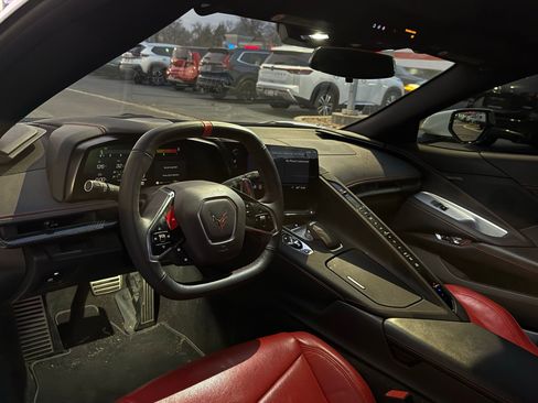 Used 2020 Chevrolet Corvette Stingray Coupe w/ 1LT image 11