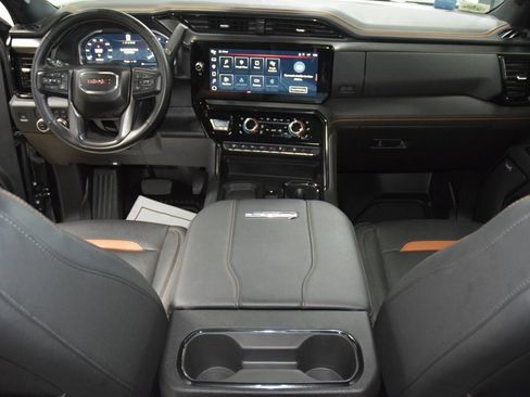 Used 2024 GMC Sierra 2500 AT4 w/ AT4 Premium Plus Package image 29