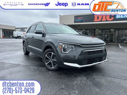 Used 2023 Kia Niro EX
