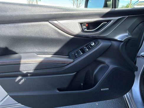 Used 2022 Subaru Crosstrek 2.5i Limited w/ Moonroof Package 2 image 18