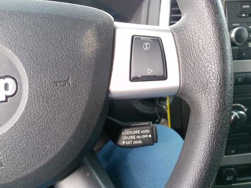 Used 2009 Jeep Grand Cherokee Laredo w/ Popular Equipment Group image 21