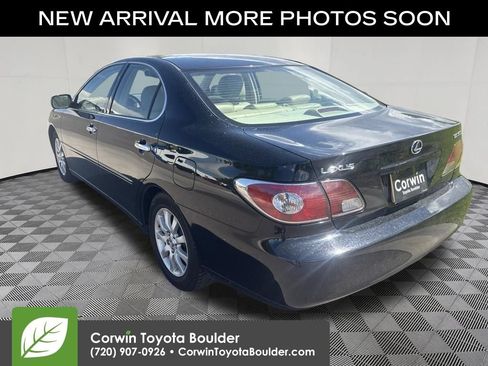 Used 2002 Lexus ES 330 FWD image 5