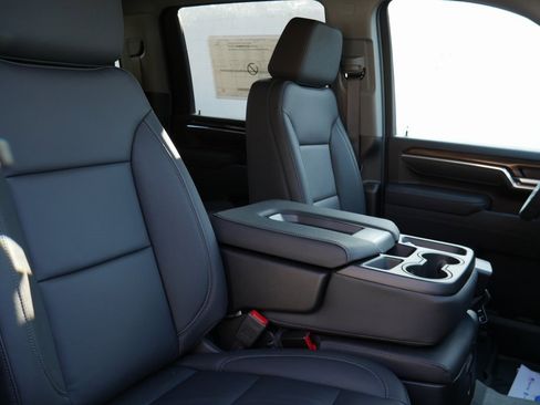 New 2026 Chevrolet Silverado 2500 LT image 22