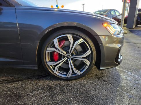 Used 2025 Audi S6 Prestige image 18