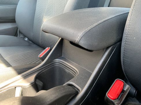 Used 2015 Honda Civic SE image 18