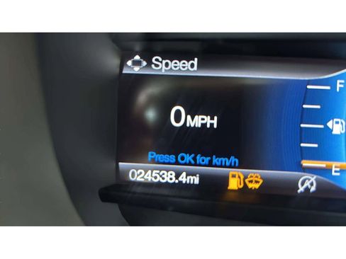 Used 2024 Ford Edge SEL w/ Convenience Package AWD/4WD image 17