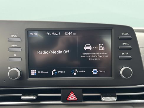 New 2026 Hyundai Elantra Sport FWD image 15
