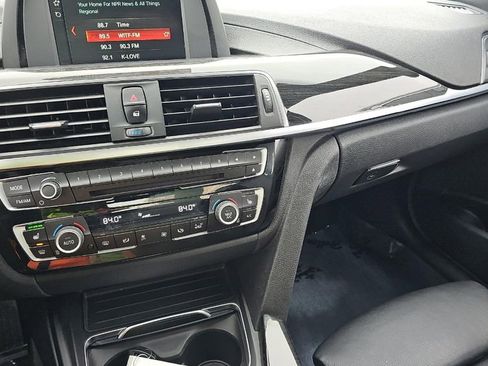 Used 2018 BMW 330i xDrive Sedan w/ Convenience Package image 10