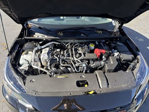 New 2025 Nissan Sentra SR w/ SR Premium Package FWD image 9