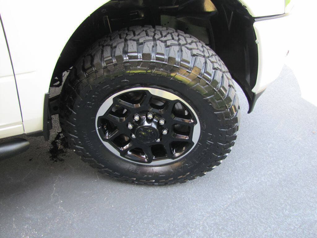 Used 2026 RAM 2500 Laramie AWD/4WD image 24