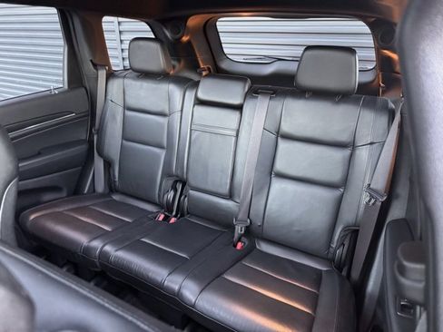 Used 2021 Jeep Grand Cherokee Limited w/ Luxury Group II image 30