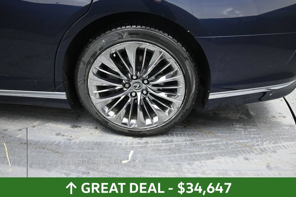 Used 2018 Lexus LS 500 AWD w/ Interior Upgrade Package image 15