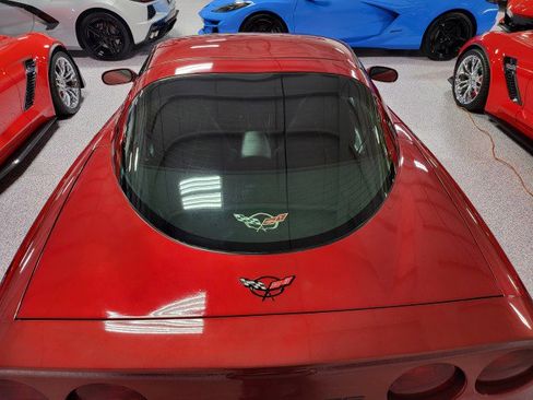 Used 2002 Chevrolet Corvette Coupe w/ Preferred Equipment Group2 image 5