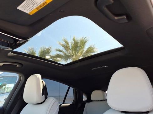 New 2026 Mercedes-Benz GLC 300 4MATIC image 14