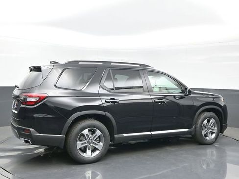 New 2026 Honda Pilot EX-L image 6