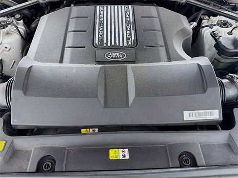 Used 2019 Land Rover Range Rover Long Wheelbase Supercharged image 32