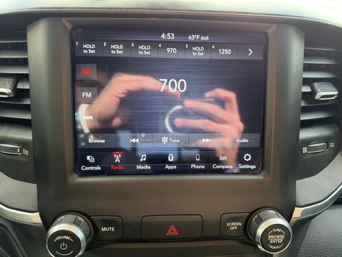 Used 2019 RAM 1500 Big Horn RWD image 17