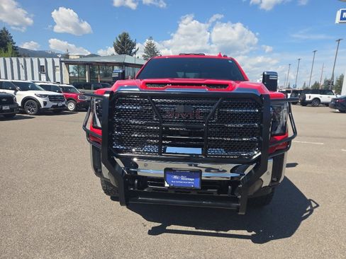 Used 2024 GMC Sierra 2500 SLT w/ SLT Premium Package AWD/4WD image 3