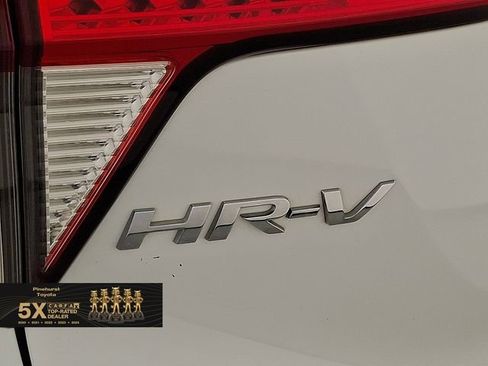 Used 2022 Honda HR-V EX-L image 36
