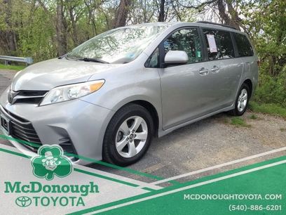 Used 2018 Toyota Sienna LE