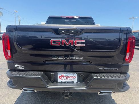 Used 2025 GMC Sierra 1500 Denali AWD/4WD image 19