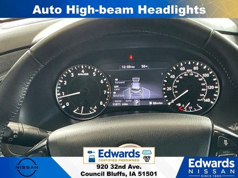 Used 2024 Nissan Armada SV w/ Cargo Package AWD/4WD image 22