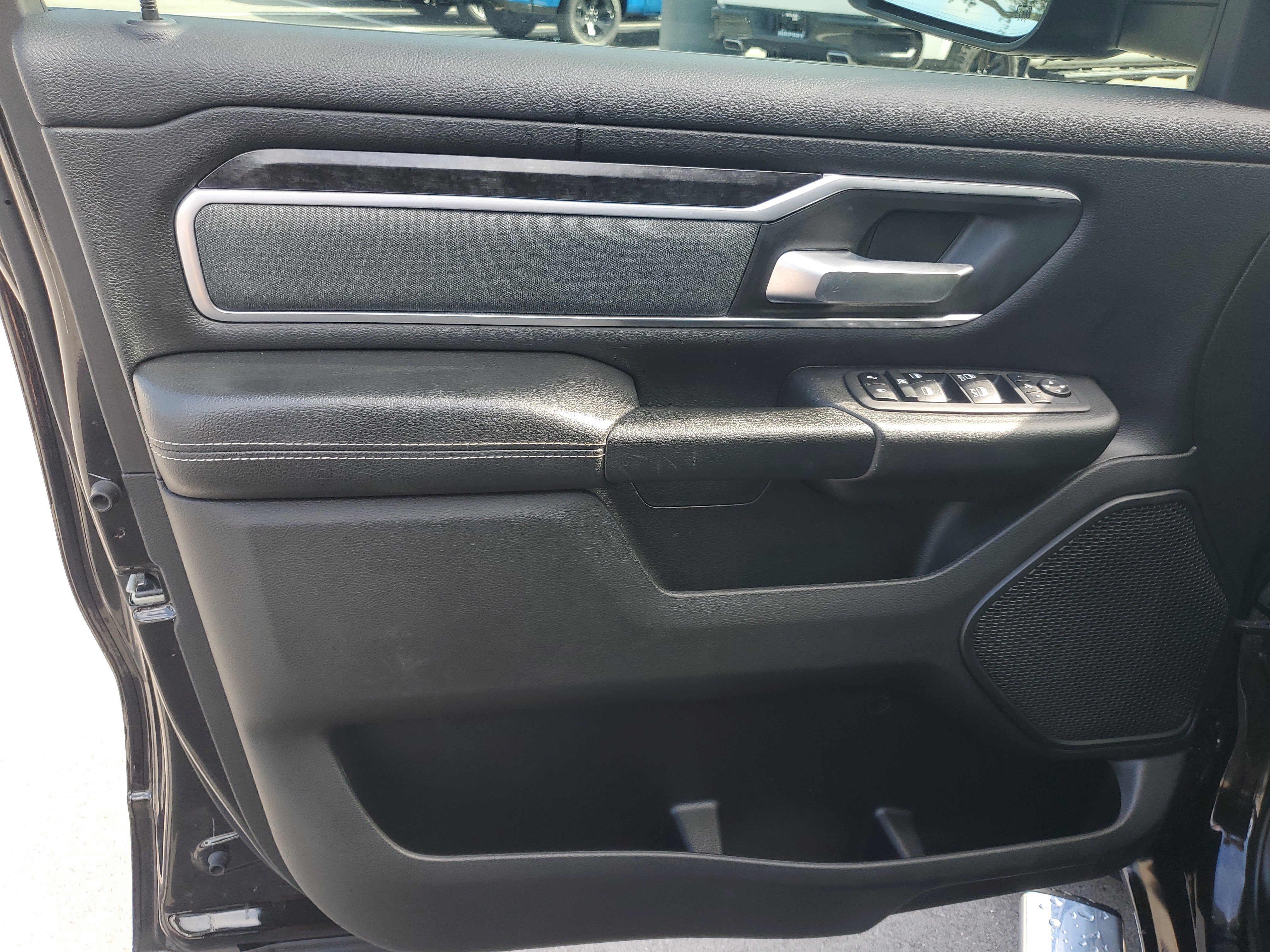 Used 2022 RAM 1500 Big Horn RWD image 11