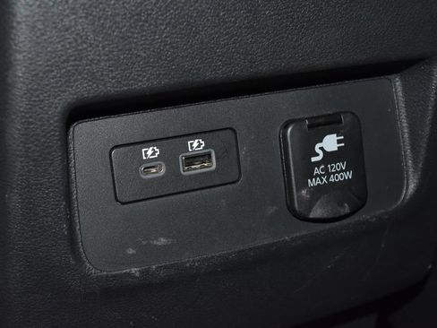 Certified 2022 Nissan Frontier SV AWD/4WD image 22