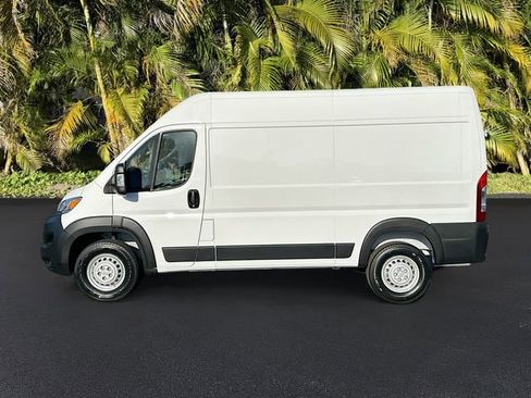 New 2026 RAM ProMaster 2500 w/ Convenience Group FWD image 2