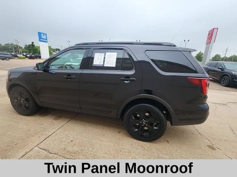Used 2019 Ford Explorer Sport w/ Ford Safe & Smart Package AWD/4WD image 10