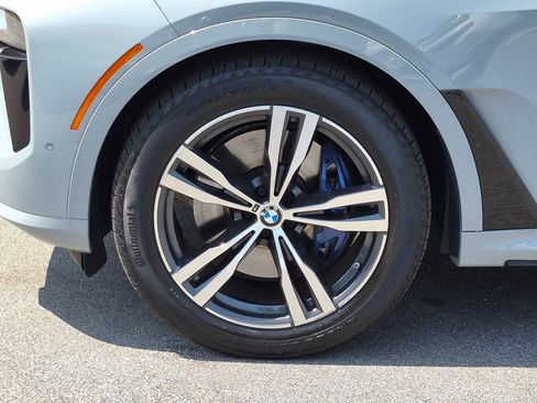 Used 2026 BMW X7 M60i AWD/4WD image 10