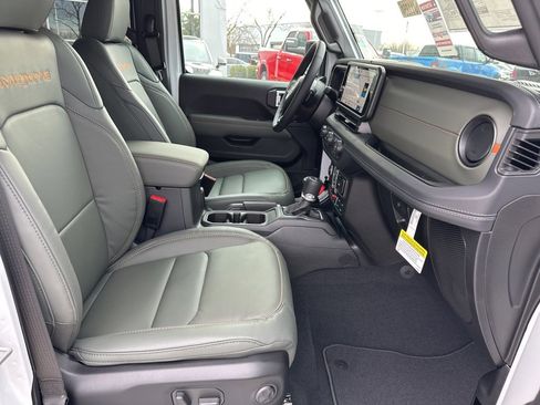 New 2026 Jeep Gladiator Mojave image 55