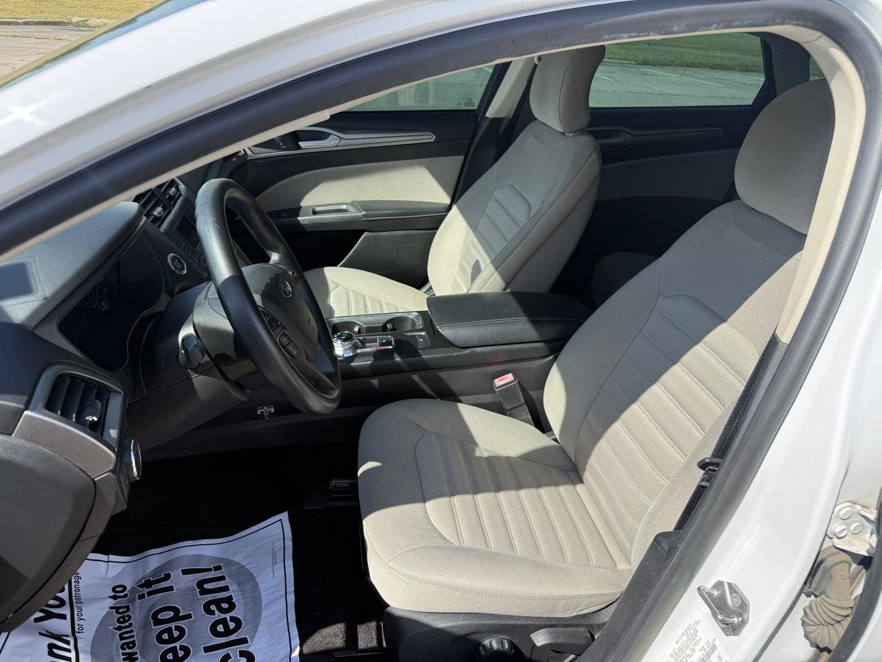 Used 2018 Ford Fusion S FWD image 10