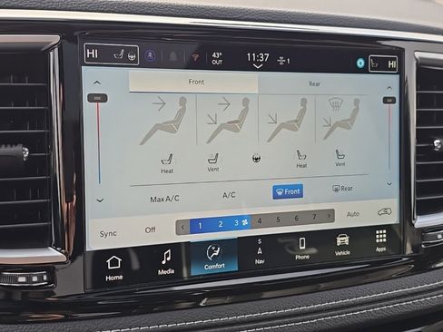 New 2026 Chrysler Pacifica Limited w/ S Appearance Package image 28