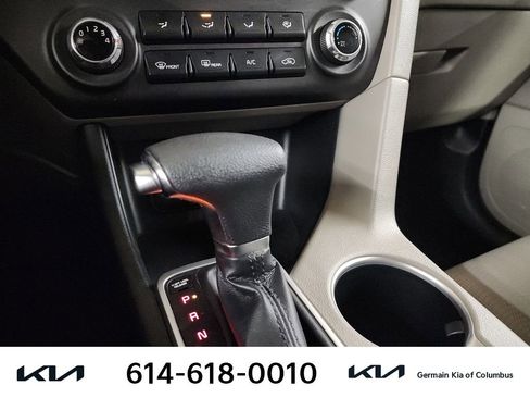 Used 2022 Kia Sportage LX image 25