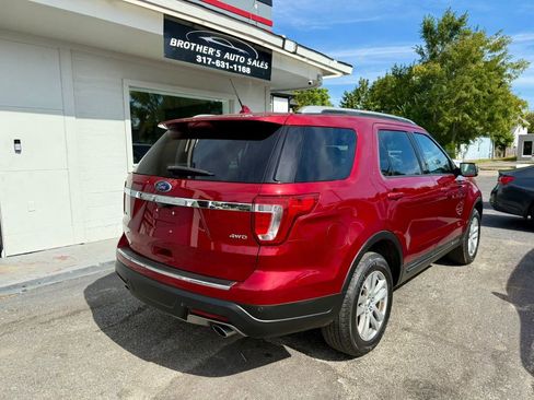 Used 2018 Ford Explorer XLT w/ Equipment Group 202A image 13
