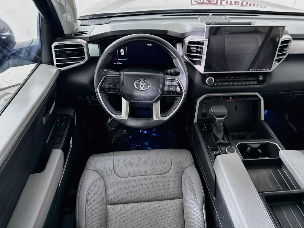 Used 2024 Toyota Tundra Limited AWD/4WD image 3