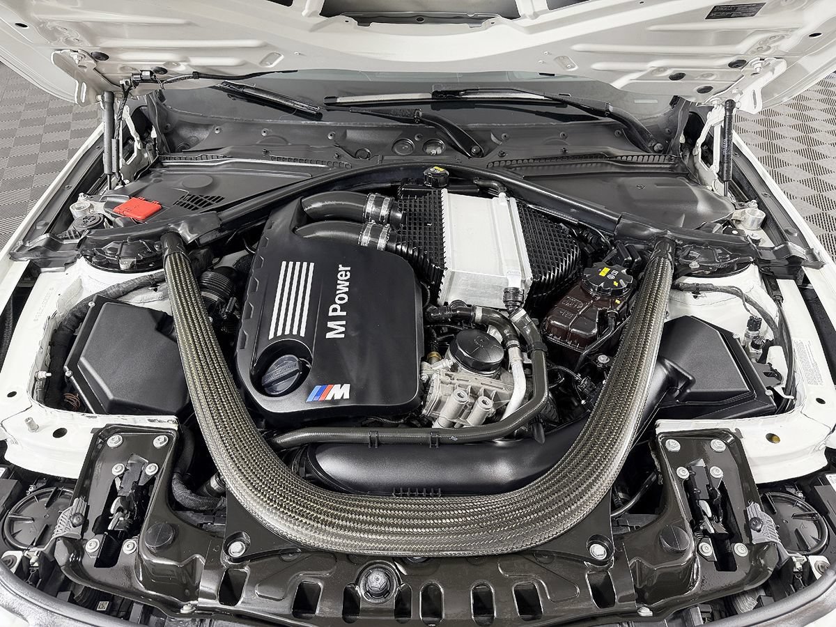 Used 2015 BMW M3 w/ Executive Package RWD image 26