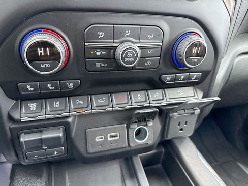 Used 2020 Chevrolet Silverado 3500 High Country w/ Z71 Off-Road Package image 19