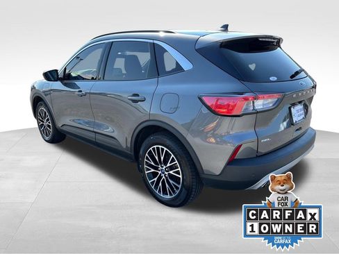 Used 2022 Ford Escape SEL w/ Technology Package image 6