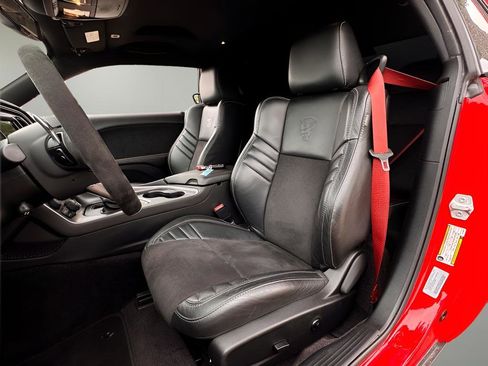 Used 2018 Dodge Challenger SRT Demon RWD image 6