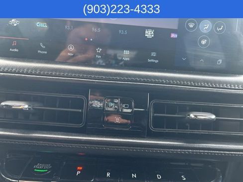 Used 2022 Lincoln Nautilus Reserve FWD image 30