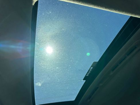 Used 2012 Chevrolet Sonic LTZ image 11