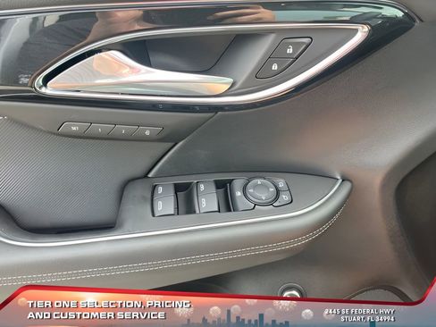 New 2025 Buick Envision Preferred image 16