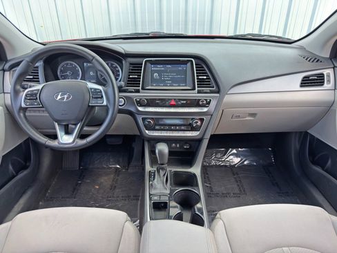 Used 2018 Hyundai Sonata SEL image 11