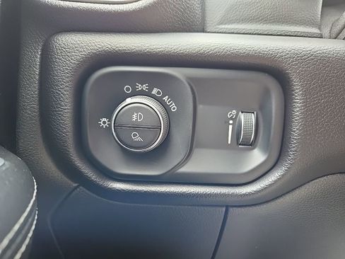 Used 2023 RAM 3500 Big Horn w/ Level 1 Equipment Group image 23