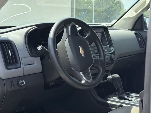 Used 2021 Chevrolet Colorado W/T w/ WT Convenience Package RWD image 5
